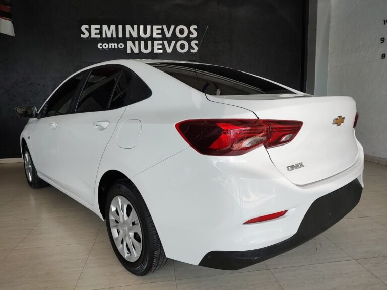 Chevrolet onix Blanco 2023 (6)