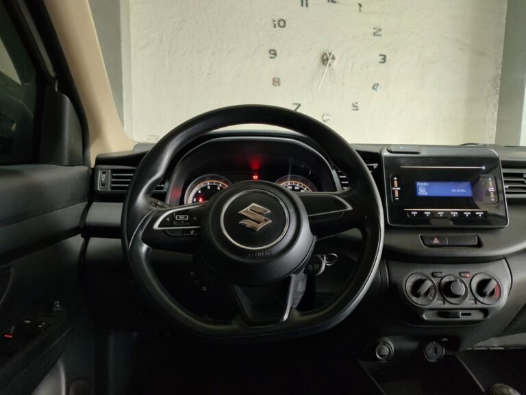 SUZUKI ERTIGA 2020 (6)