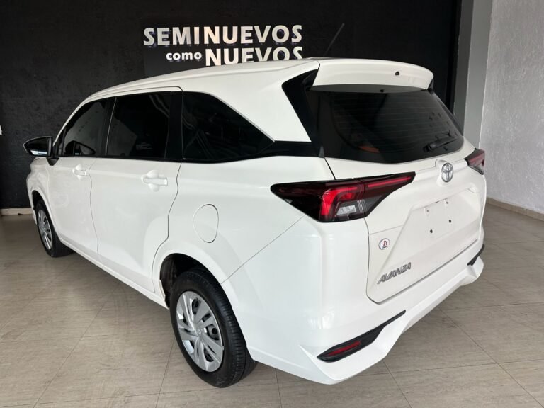Toyota AVANZA 2024 (2)