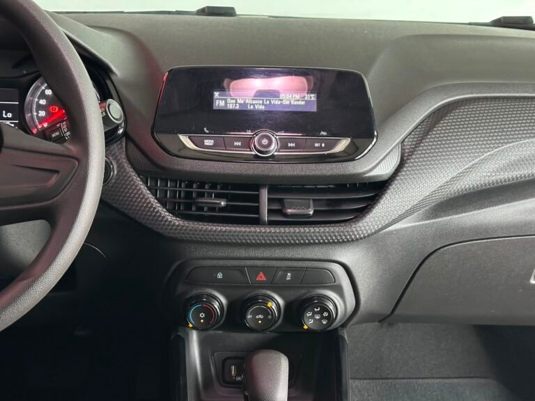 Chevrolet ONIX 2025 (13)