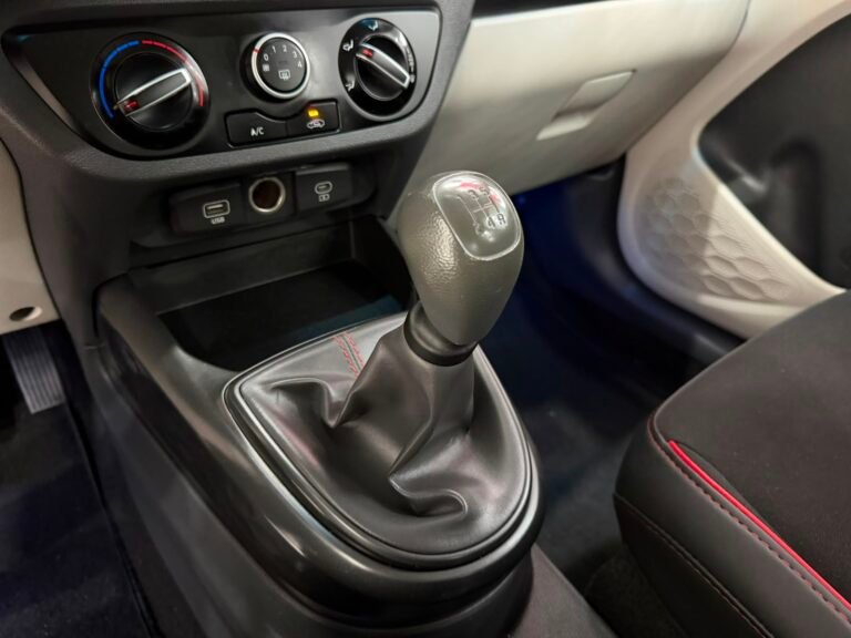 Hyundai GRAND I10 2025 (17)