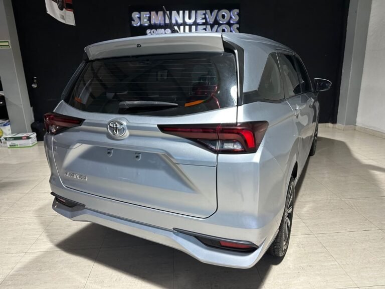 Toyota AVANZA 2022 (4)